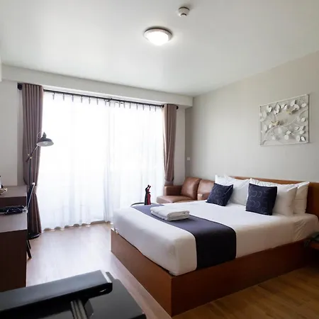 Nature Boutique Hotel Ratchayothin Bangkok Exterior photo
